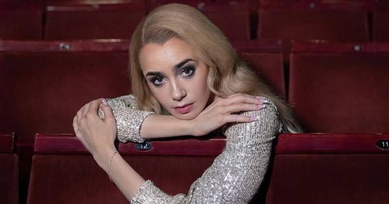 Instagram.com/lilyjcollins